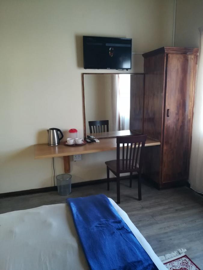 White House Lodge On Main Beaufort West Eksteriør bilde