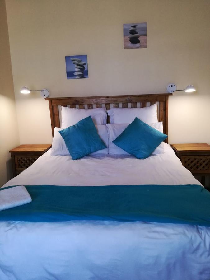 White House Lodge On Main Beaufort West Eksteriør bilde