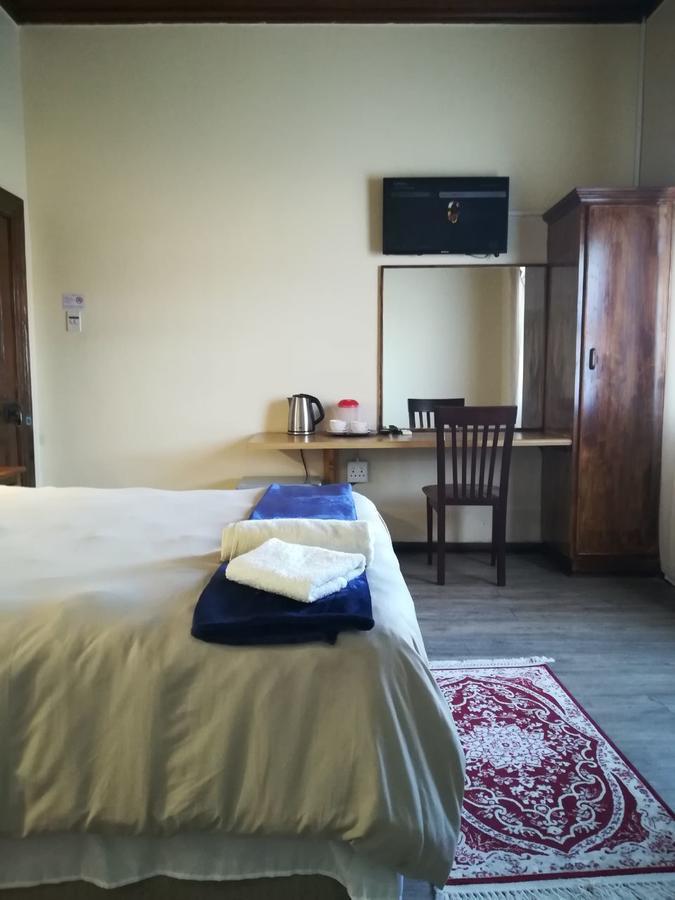 White House Lodge On Main Beaufort West Eksteriør bilde