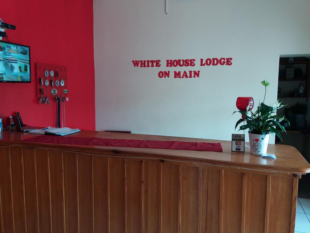 White House Lodge On Main Beaufort West Eksteriør bilde